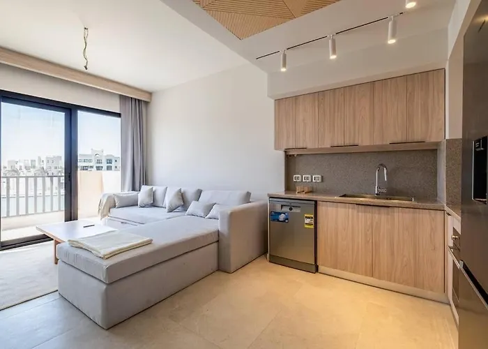 Freshly Minted: 1br Fanadir Marina Hurghada