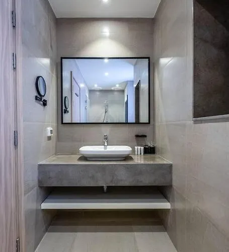 Freshly Minted: 1br Fanadir Marina * Hurghada